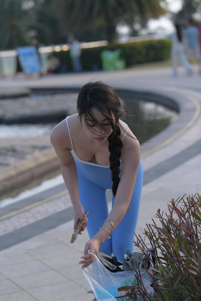 搜集7年保存的美女街拍套图1TB，每张都经过我本人筛选，超高清，10000张+原图